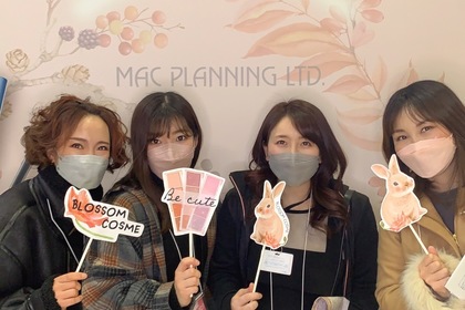 TWICE展示会